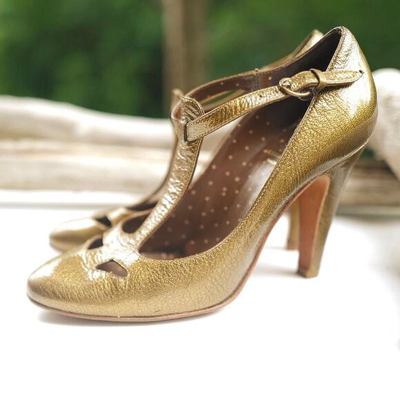 MOSCHINO Gold Metallic T-Strap Heels | Luxe Statement Pumps, 4” Italian Chic EUC - Picture 1 of 16